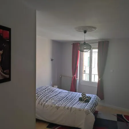 Maison Avec Sauna - 1 - 2 A 4 Personnes Volvic